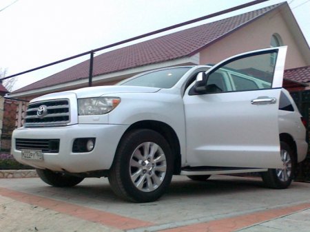 Toyota Sequoia 2009 - ����� ���������