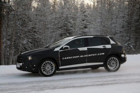 ����� Mercedes GLA � ����� ������������