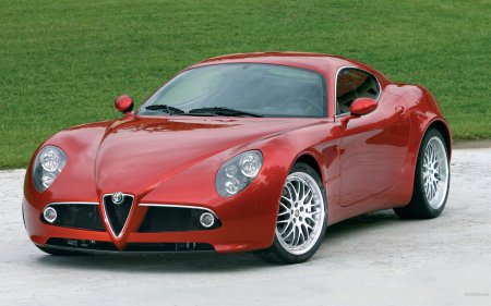 Alfa Romeo �������� ������� ����������� �������