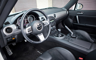 ����-����� Toyota GT86, Mazda MX-5, BMW M135i, Mini Countryman, Audi R8