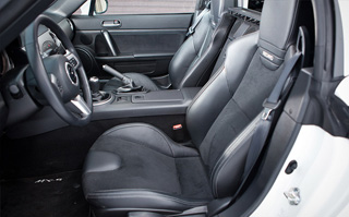 ����-����� Toyota GT86, Mazda MX-5, BMW M135i, Mini Countryman, Audi R8