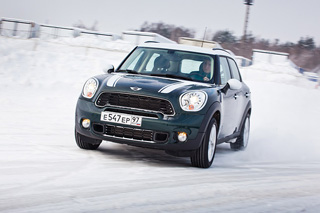 ����-����� Toyota GT86, Mazda MX-5, BMW M135i, Mini Countryman, Audi R8