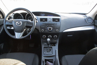 ����-����� Honda Civic, Mazda3