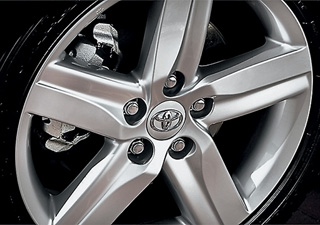 ����-����� Toyota Auris