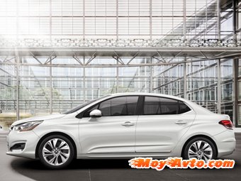 ��������� ������ Citroen C4 � ������ ��������� ���� ��� � Ford Focus