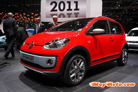 ������������ � ������-2013: Volkswagen cross up!