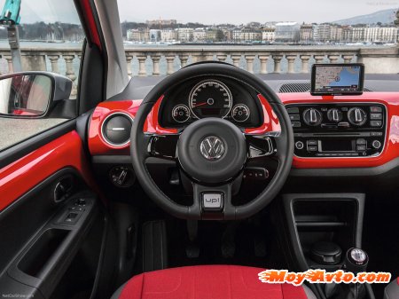 ������������ � ������-2013: Volkswagen cross up!