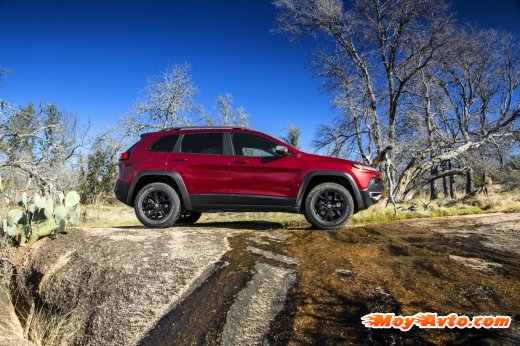 ������������ � ���-����� 2013: 2014 Jeep Cherokee. ����������� � ����� ����������