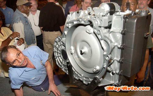 Ford � GM ����� ��������� ������������� 9-�� � 10-����������� �������������� ������� �������