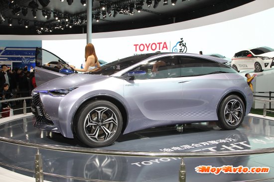 ������������ � ������ 2013: Toyota ����������� ������������� 6-������� ��������� �������