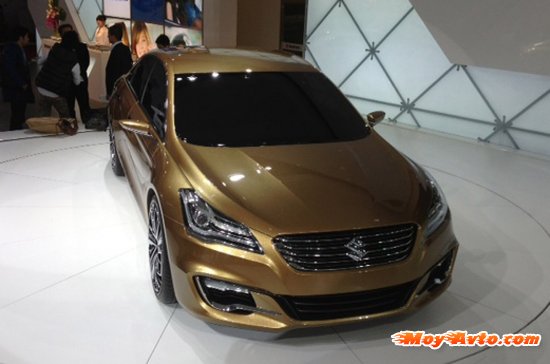�������� � ������ 2013: Suzuki ����������� ������� Authentics S