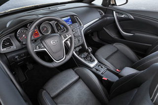 ����-����� Opel Cascada