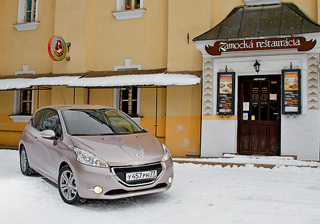 ����-����� Peugeot 208