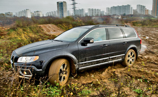 ����-����� Volkswagen Passat Alltrack, Volvo XC70