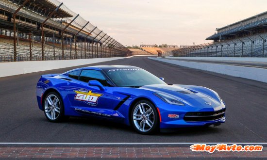 2014 Chevrolet Corvette Stingray ����� ����������� � ������ Indy 500 Pace