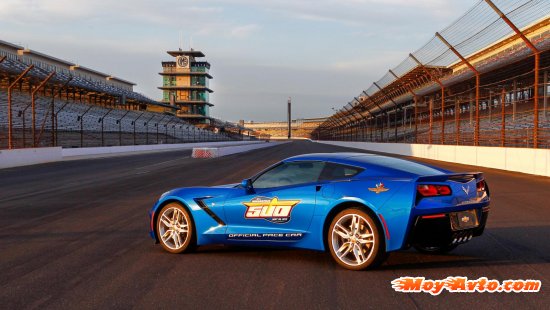 2014 Chevrolet Corvette Stingray ����� ����������� � ������ Indy 500 Pace