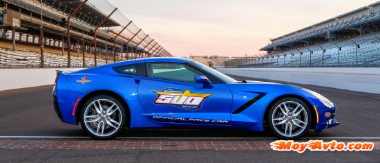 2014 Chevrolet Corvette Stingray ����� ����������� � ������ Indy 500 Pace