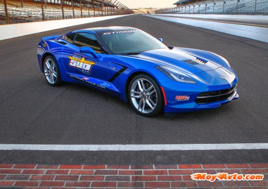 2014 Chevrolet Corvette Stingray ����� ����������� � ������ Indy 500 Pace