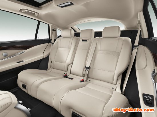 ����������� ���������� � ����� 2014 BMW 5-Series