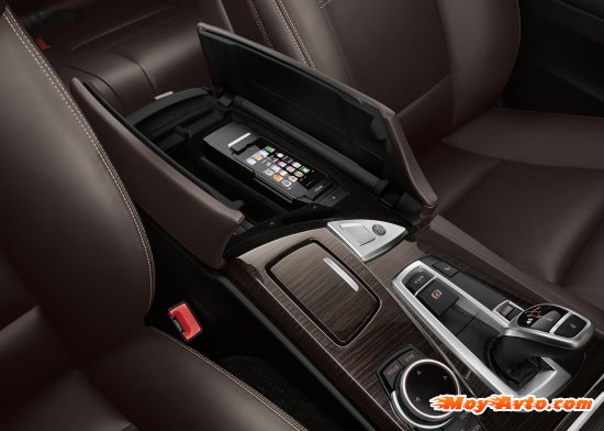 ����������� ���������� � ����� 2014 BMW 5-Series