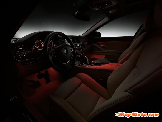 ����������� ���������� � ����� 2014 BMW 5-Series