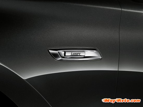 ����������� ���������� � ����� 2014 BMW 5-Series