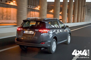 ����-����� Toyota RAV4
