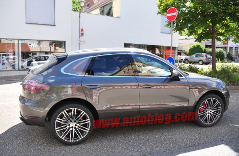 ��������� ��������� Porsche ���������������� ��� ���������