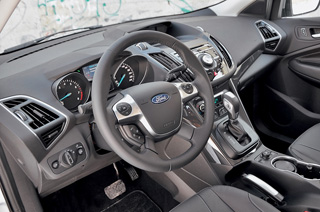 ����-����� Ford Kuga, Honda CR-V, Toyota RAV4