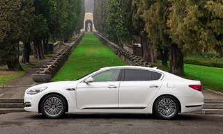 ����-����� KIA Quoris
