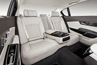 ����-����� KIA Quoris