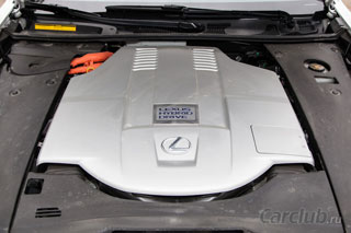 ����-����� Lexus LS600h