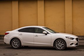 ����-����� Mazda6