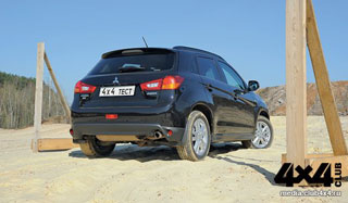 ����-����� Skoda Yeti, Mitsubishi ASX