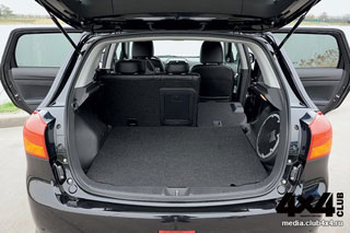 ����-����� Skoda Yeti, Mitsubishi ASX