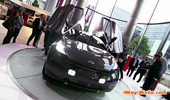 ������������ �� ����������-2013: Kia ����������� ������� Niro �� ���������� (�����)