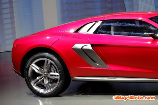 ������������ � ����������: Audi ����������� ������� Nanuk Quattro