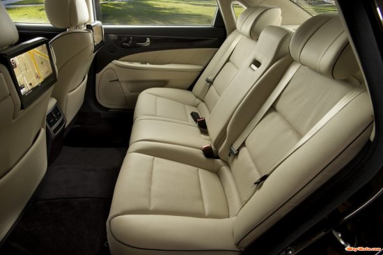 ������������ � ���-����� 2013: ����������� 2014 Hyundai Equus. ����������� � ����