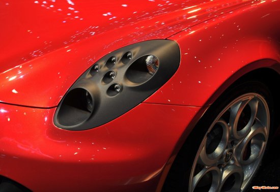 ������������ � ������-2013: Alfa Romeo 4C Launch Edition ��������� � ����������� � ���