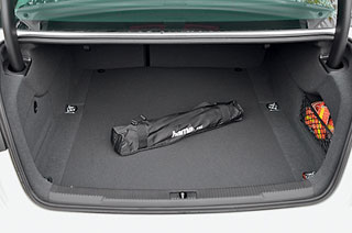 ����-����� Audi A6, BMW 5-series, Lexus ES350