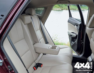 ����-����� Mazda CX-9, Honda Crosstour