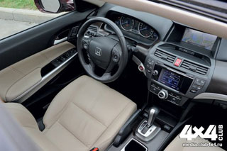 ����-����� Mazda CX-9, Honda Crosstour