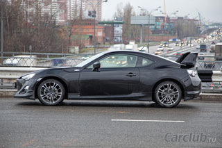 ����-����� Toyota GT86