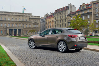 ����-����� Mazda 3