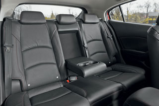 ����-����� Mazda 3