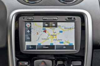 ����-����� Renault Duster