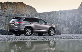����-����� Toyota Highlander
