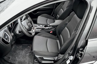 ����-����� Honda Civic, Mazda 3