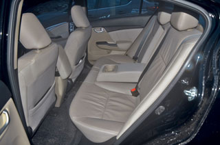 ����-����� Honda Civic, Mazda 3