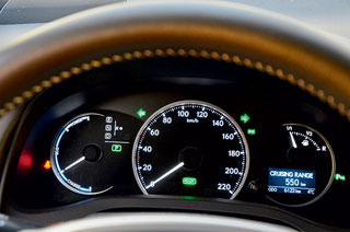 ����-����� Lexus CT